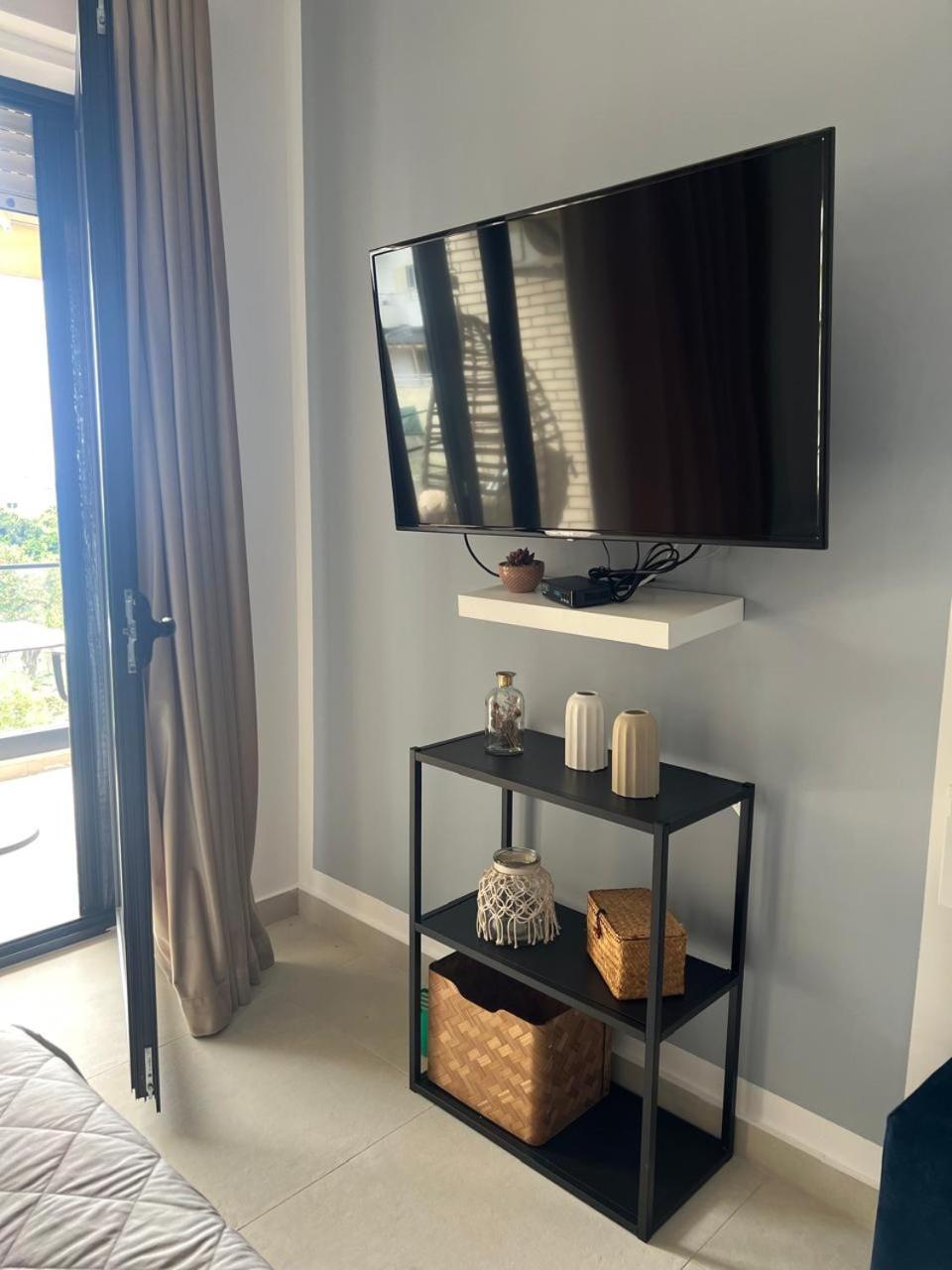 Apartment Artemis Himarë Eksteriør billede