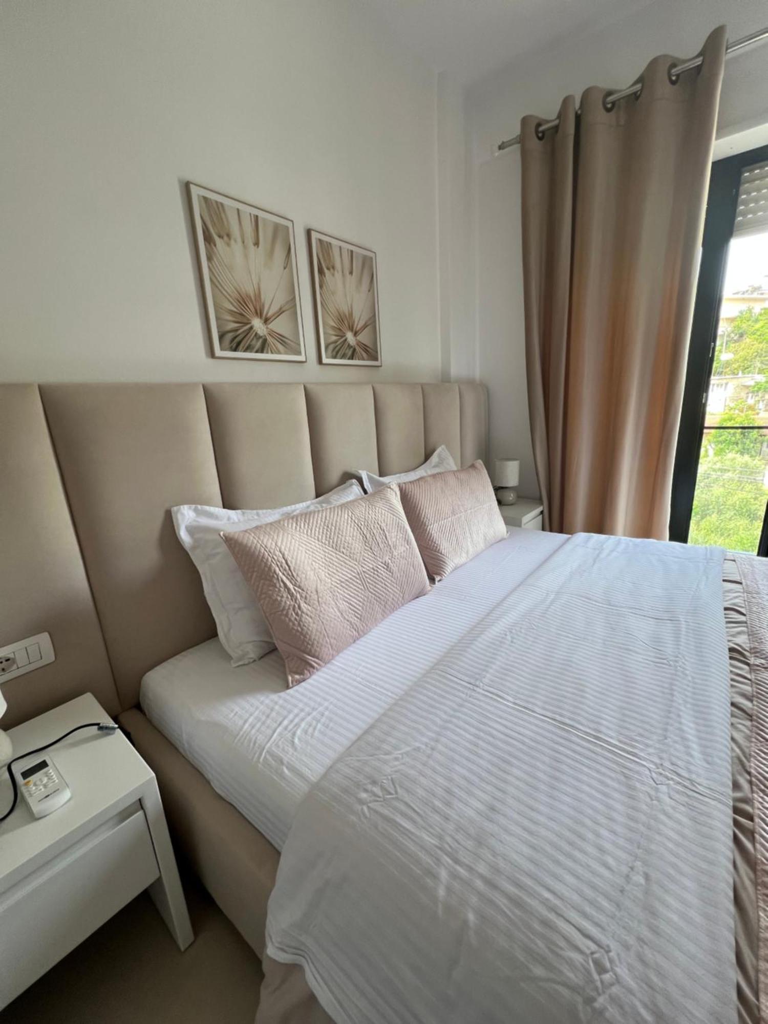 Apartment Artemis Himarë Eksteriør billede